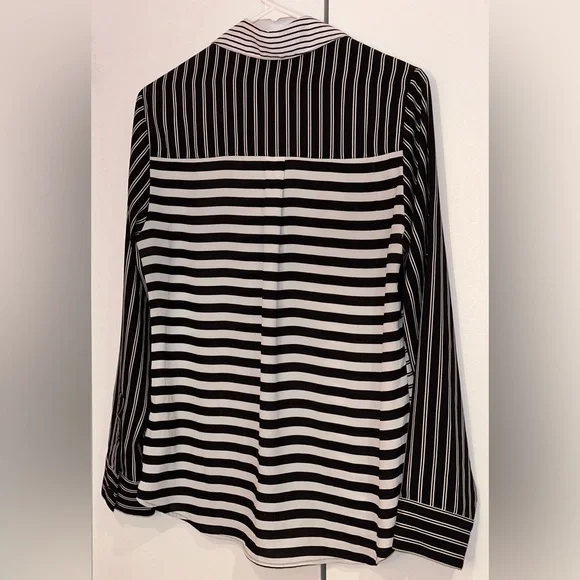 Express Black and White Asymmetrical Button Down Shirt. Size SP - Picture 3 of 8